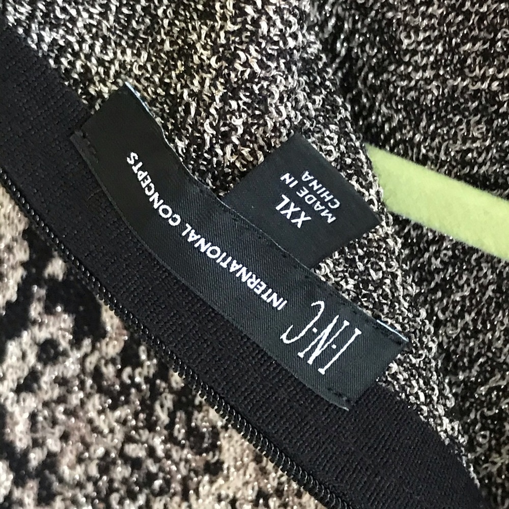 INC Sweater Snakeskin Size XXL - Picture 11 of 16